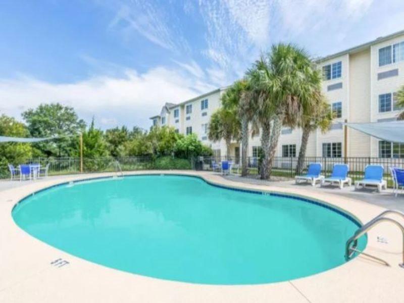 Microtel Inn & Suites By Wyndham Carolina Beach Esterno foto