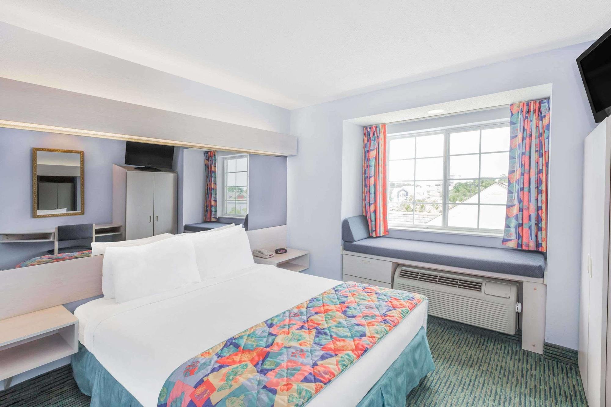 Microtel Inn & Suites By Wyndham Carolina Beach Esterno foto